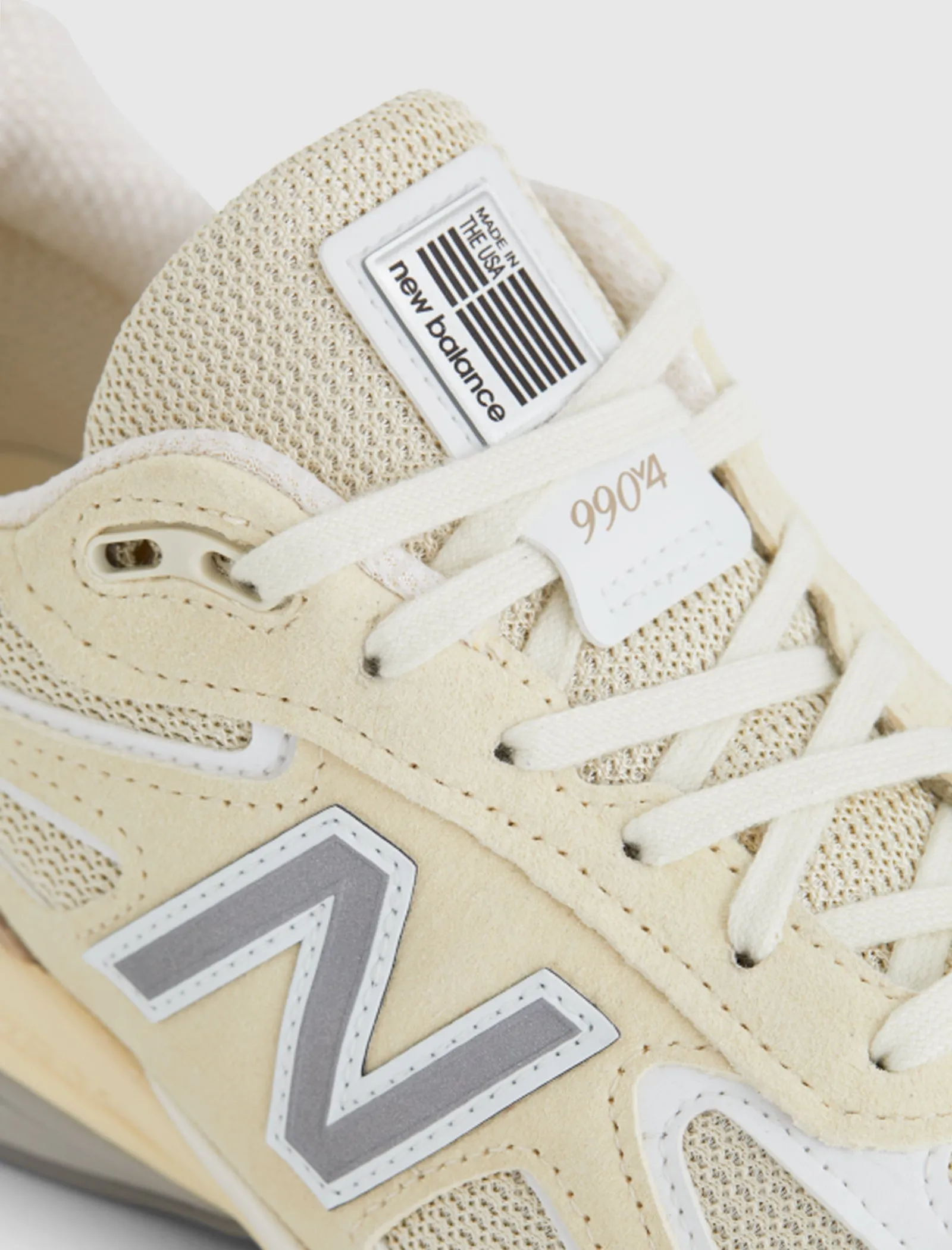 990 V4 MADE IN USA CREAM