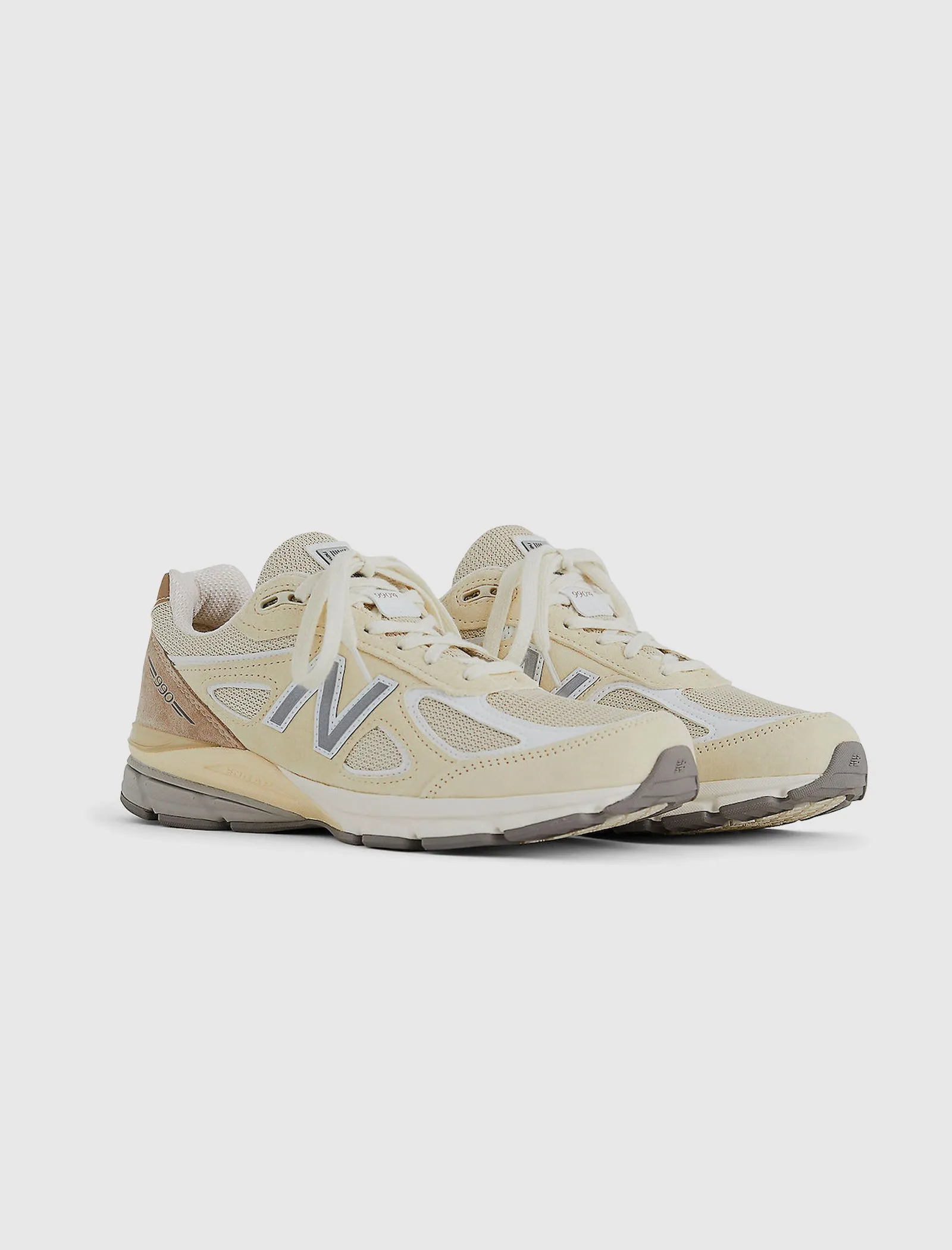 990 V4 MADE IN USA CREAM