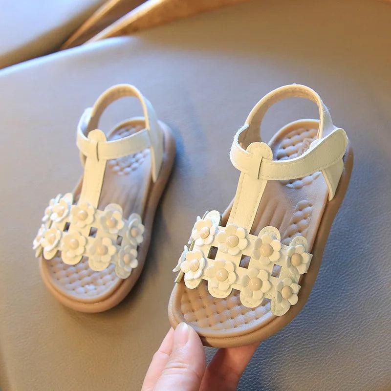 Beautiful Applique Toddler Girl's Casual Shoes - G04093 Sandals