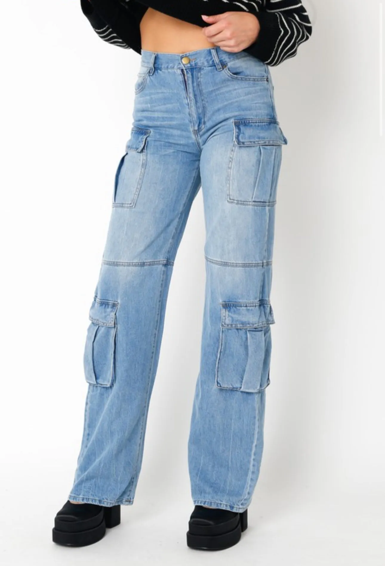 DENIM CARGO JEANS