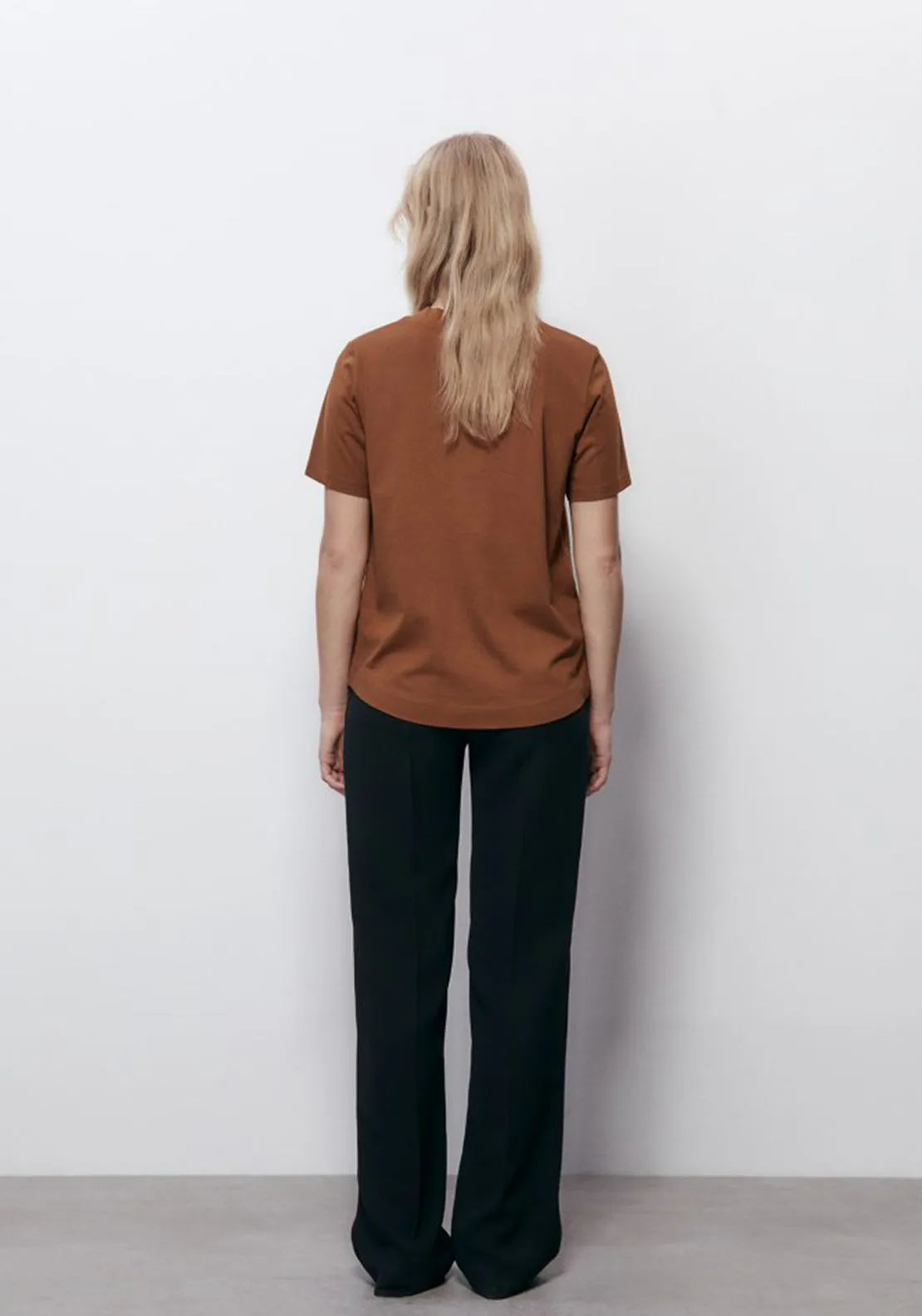 Embroidered silhouette T-shirt