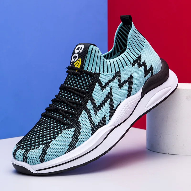 Men Breathable Flyknit Sneakers 