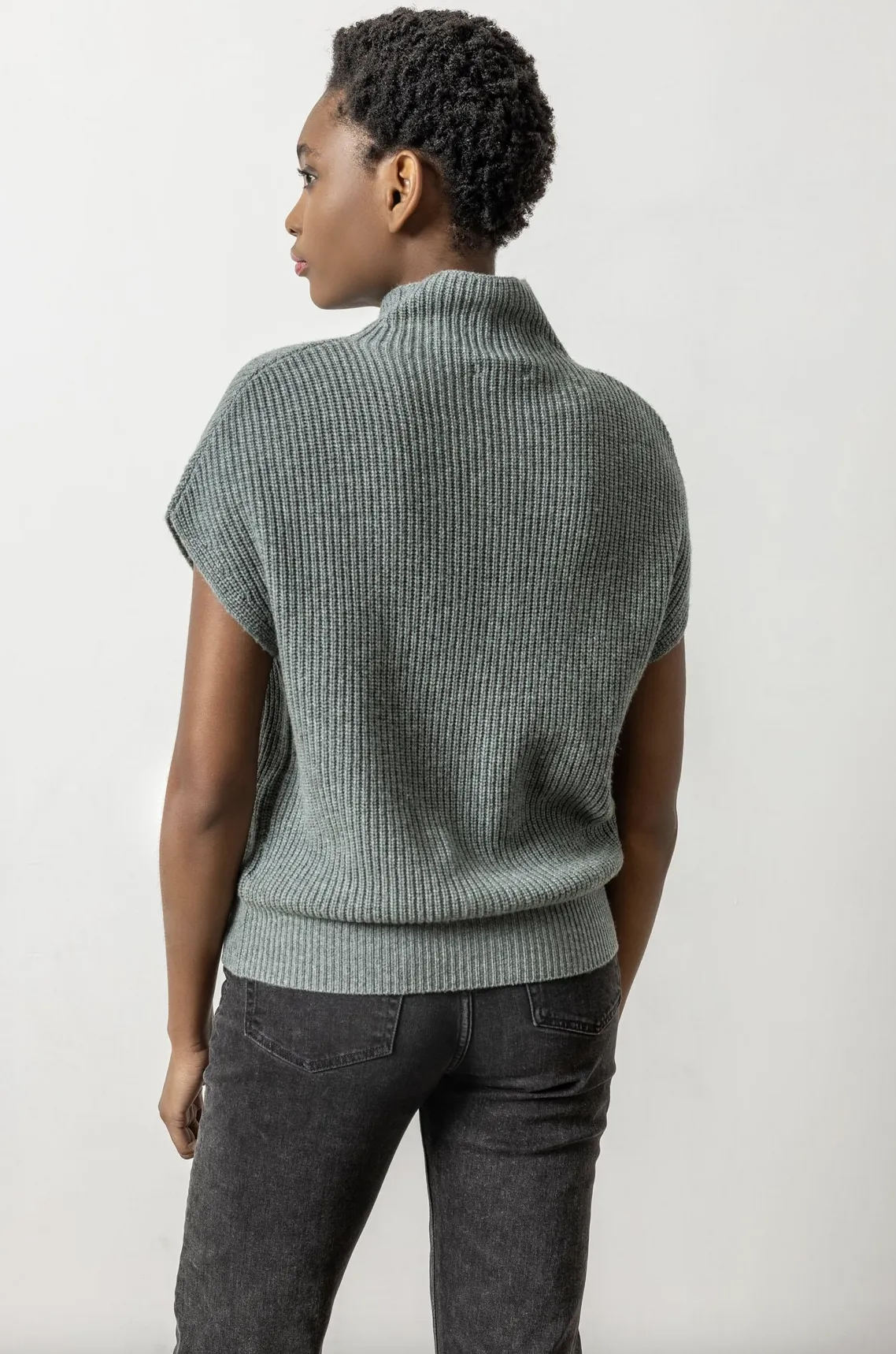 RIBBED FUNNEL NECK SWEATER