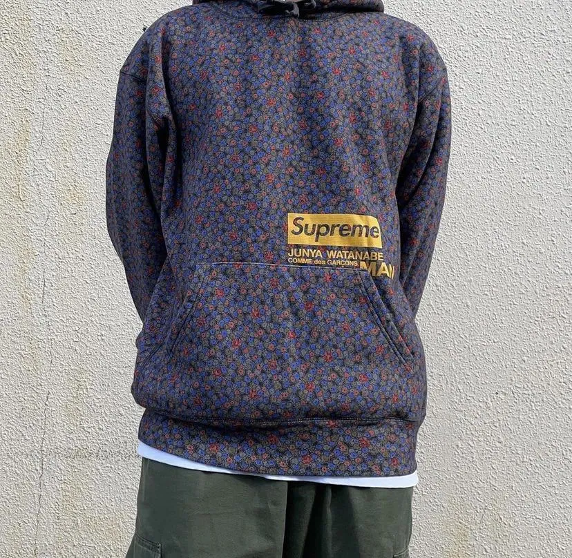 Supreme  |Unisex Street Style Collaboration Logo Skater Style Hoodies