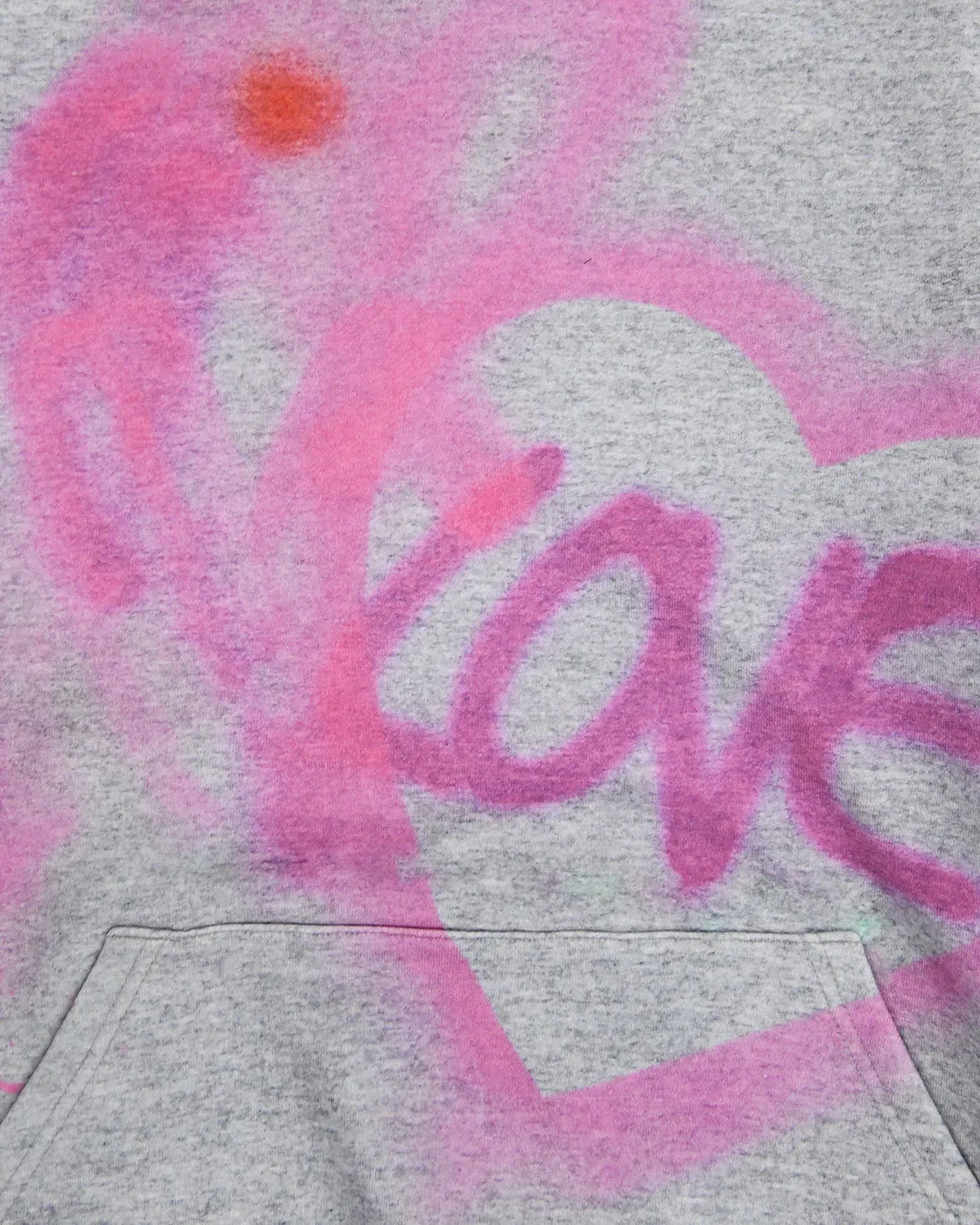 THE MUSEUM VISITOR  |[THE MUSEUM VISITOR]★LOVE MULTI SPRAYED PRINTED HOODY