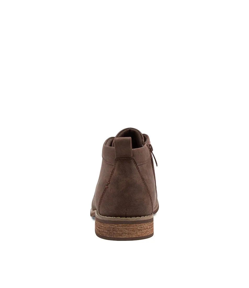 UNCUT Mcquillian Brown Ankle Boots